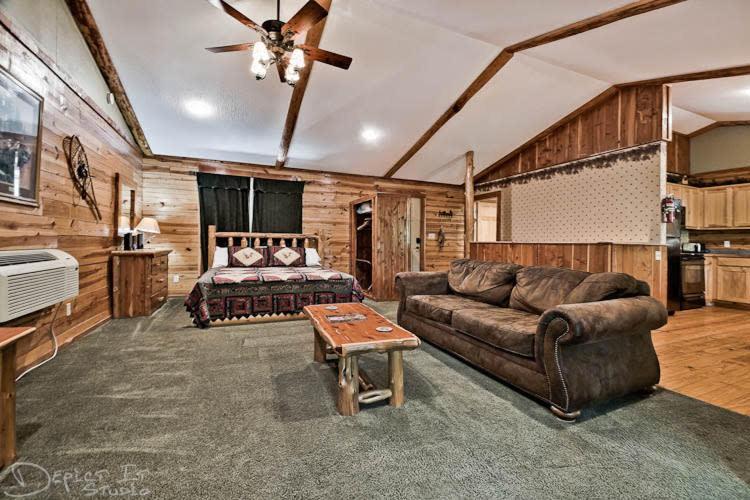 Secluded Cabin In The Woods! 1 Story Villa Eureka Springs Exterior photo